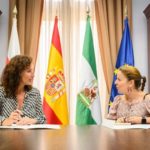 El Ayuntamiento de Almería y la Asociación Crecimiento Humano firman un convenio de colaboración para proteger a los colectivos más vulnerables